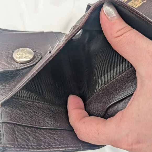 Burberry Brown/Beige Nova Check Canvas and Leather Buckle Compact Wallet - Picture 6 of 14